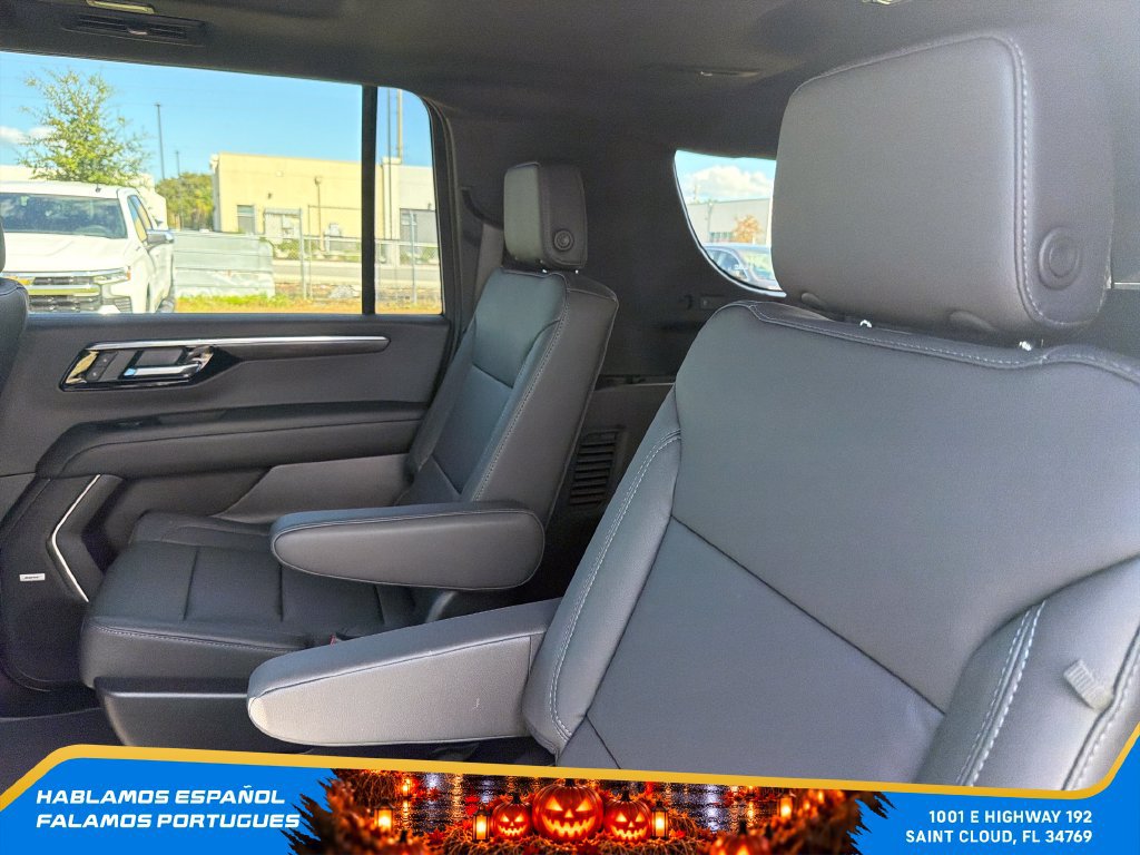 New 2026 Chevrolet Suburban LT w/ Comfort Package AWD/4WD image 26