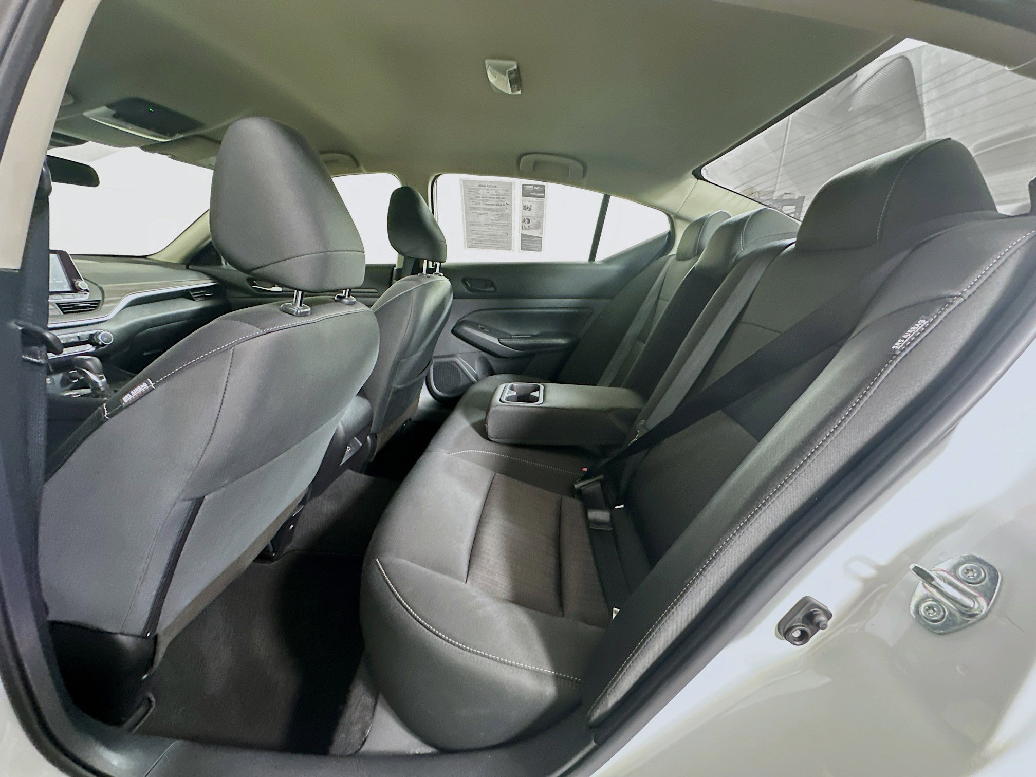 Used 2025 Nissan Altima 2.5 SV image 26