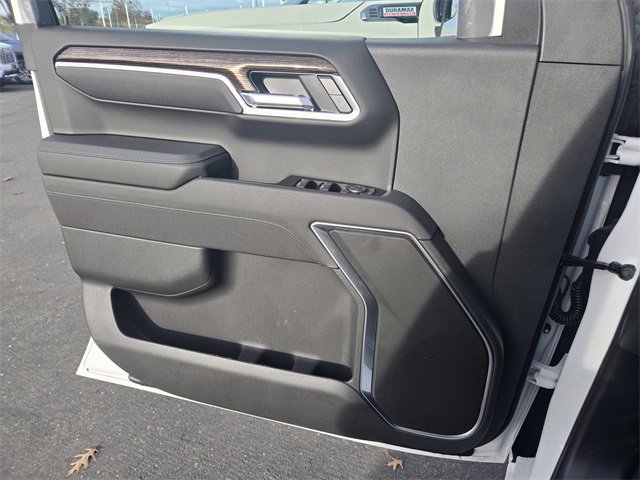 New 2026 GMC Sierra 1500 SLE image 19