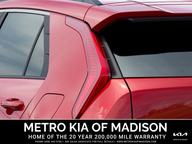 New 2026 Kia Niro EX FWD image 11