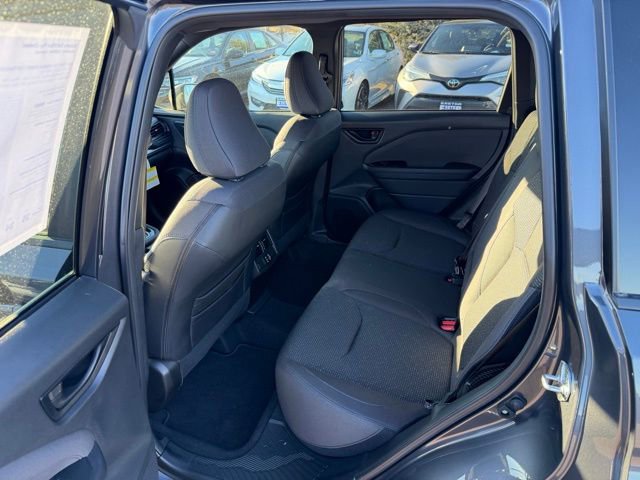 Used 2025 Subaru Forester Premium image 10
