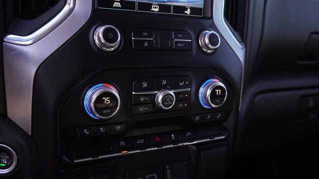 Used 2021 GMC Sierra 1500 SLT image 24