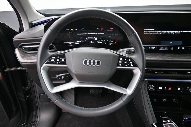 Used 2025 Audi Q5 Premium w/ Convenience Package AWD/4WD image 15