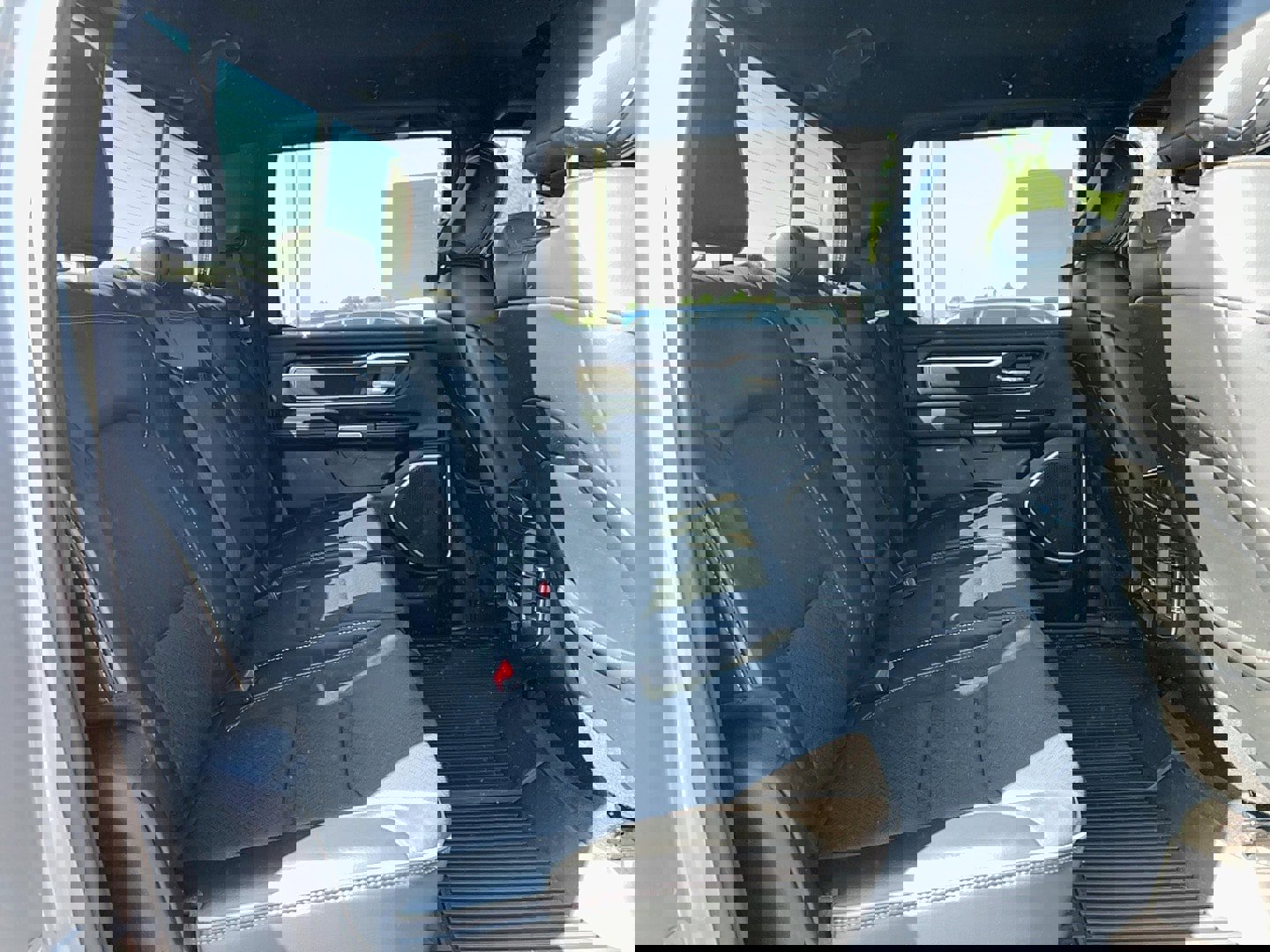 Used 2019 RAM 1500 Laramie w/ Sport Appearance Package image 27