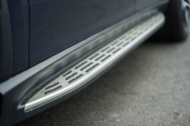 Used 2024 Mercedes-Benz GLS 450 4MATIC image 18