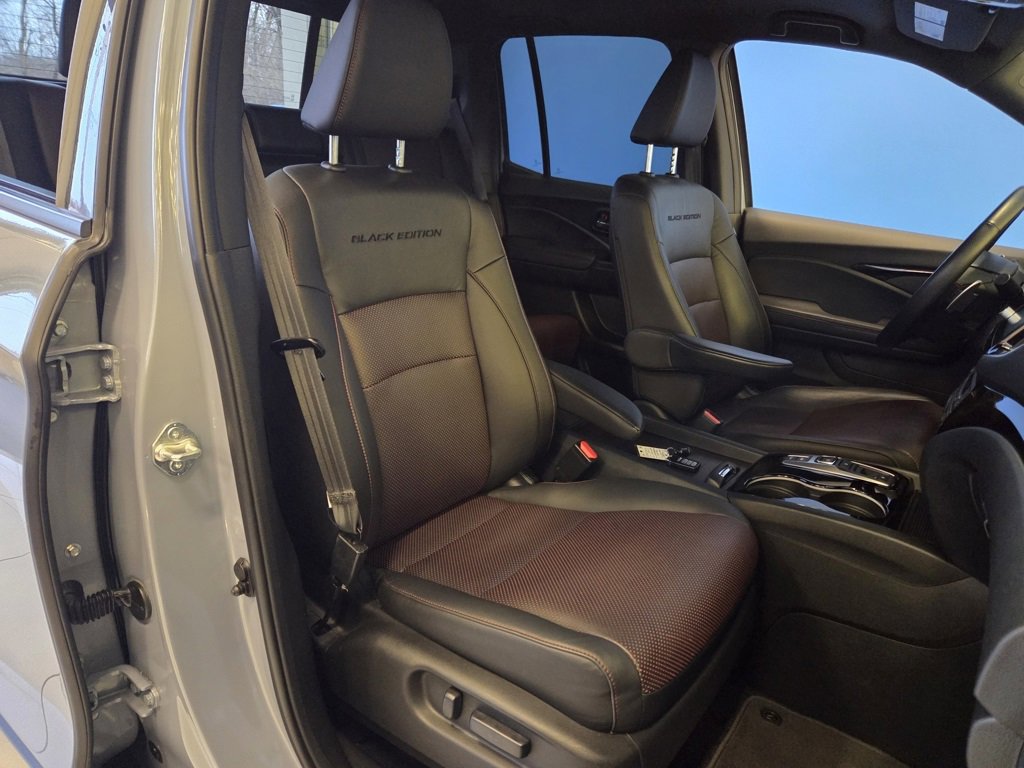 Used 2023 Honda Ridgeline Black Edition image 21
