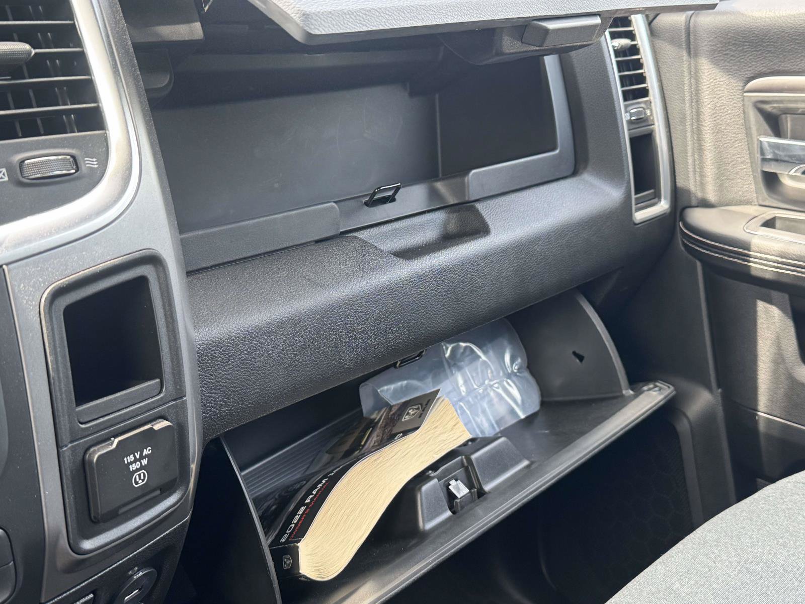 Used 2022 RAM 1500 Warlock AWD/4WD image 11