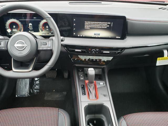 New 2026 Nissan Kicks SR w/ SR Premium Package image 16