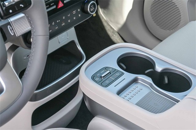 New 2026 Hyundai Ioniq 9 SEL image 24