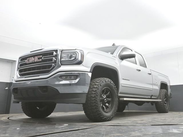 Used 2016 GMC Sierra 1500 SLE w/ SLE Value Package AWD/4WD image 29