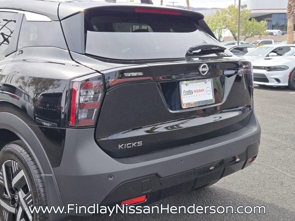 New 2026 Nissan Kicks SV w/ Charging Package FWD image 6