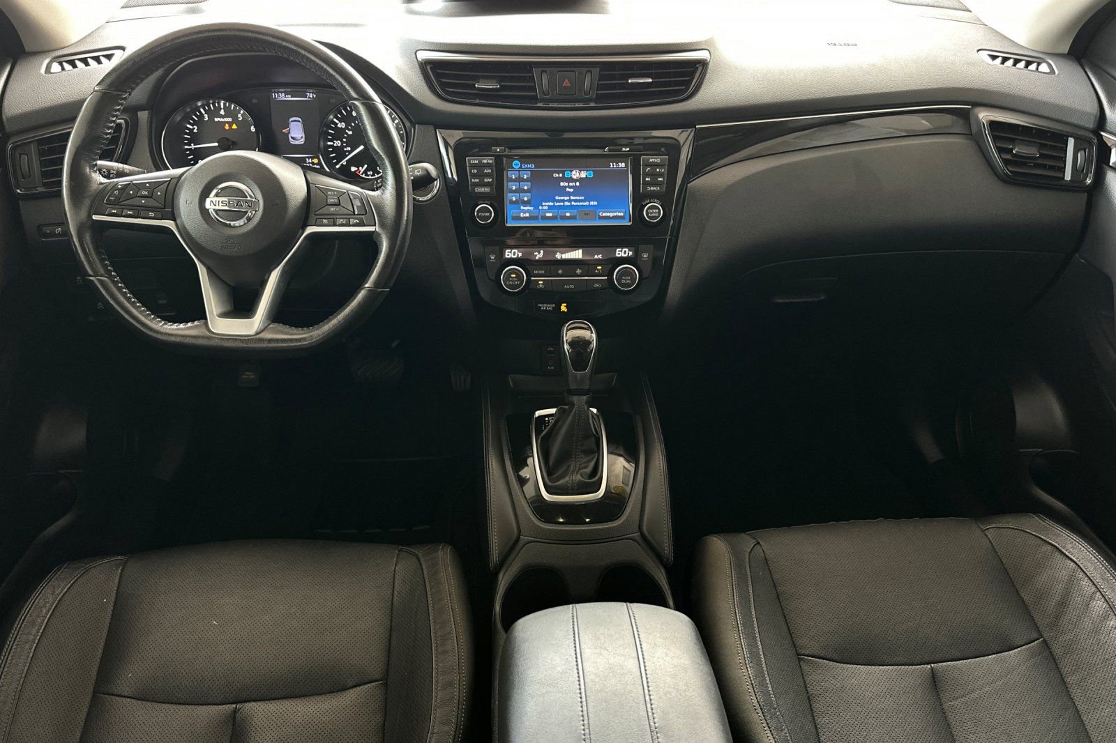Used 2017 Nissan Rogue Sport SL FWD image 12