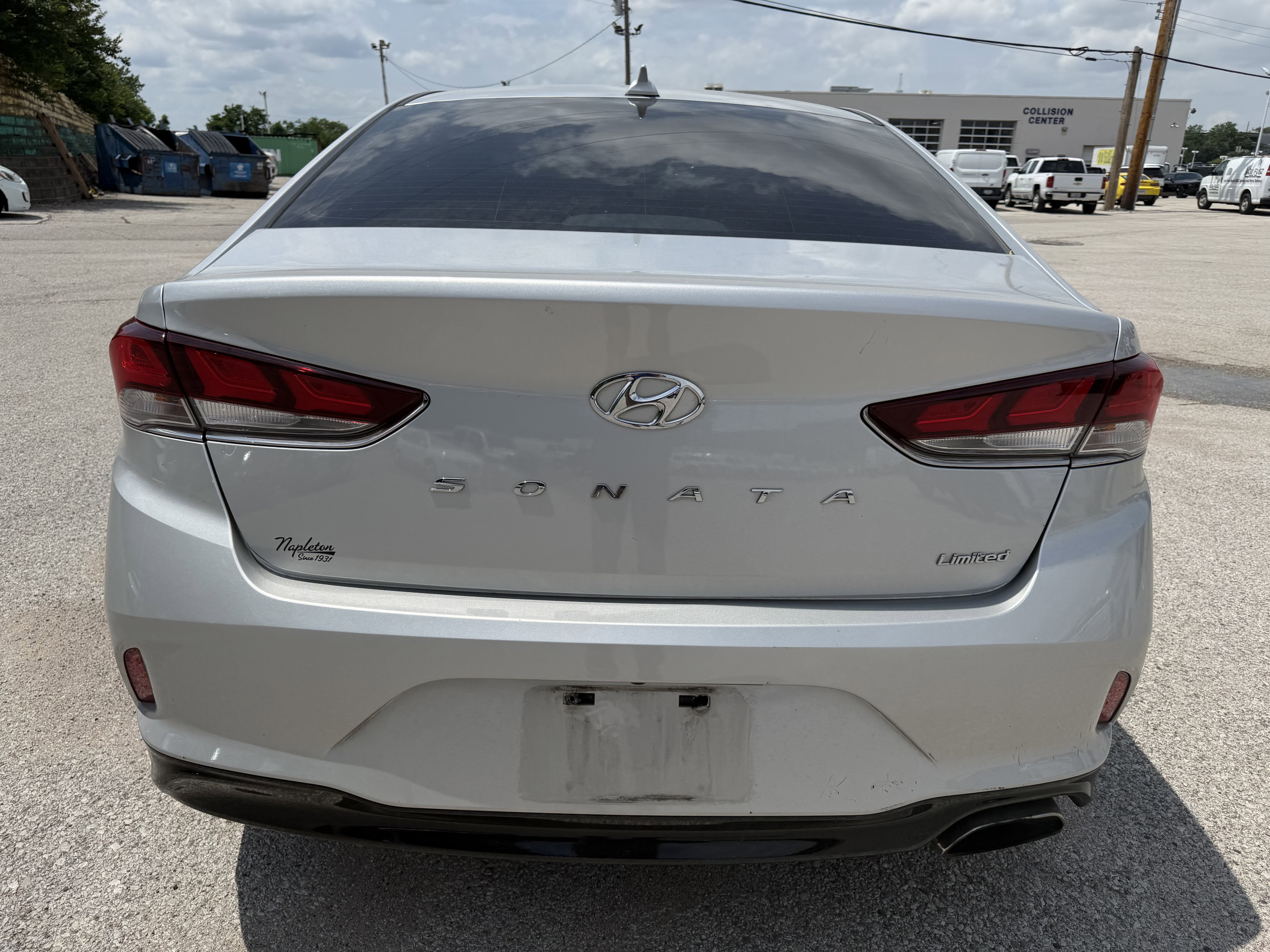 Used 2018 Hyundai Sonata Limited w/ Cargo Package FWD image 6