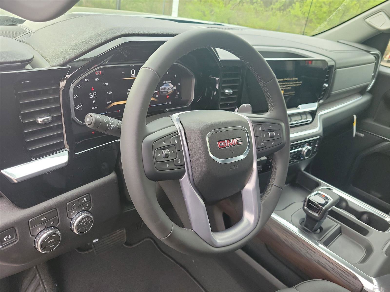 New 2026 GMC Sierra 1500 SLT w/ SLT Premium Package image 18