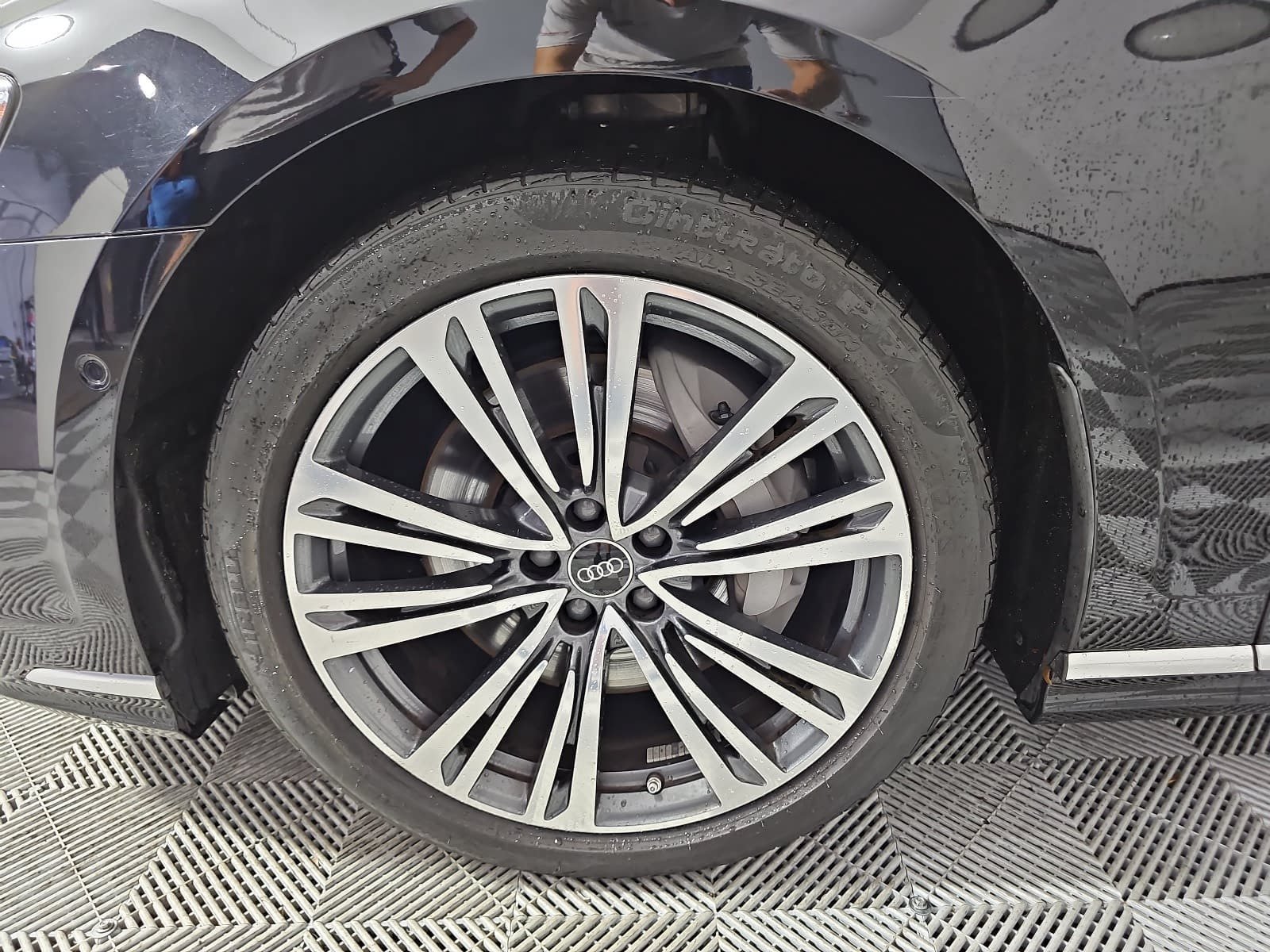 Used 2023 Audi A8 L 3.0T w/ Executive Package AWD/4WD image 10