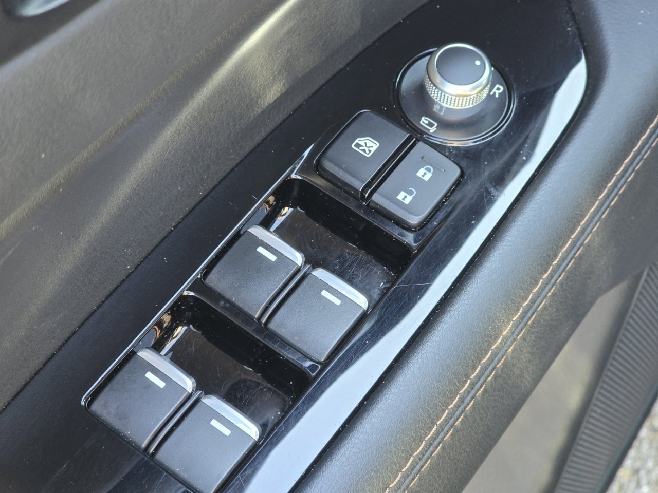 Used 2023 MAZDA CX-5 AWD 2.5 S w/ Premium Plus Pkg image 28