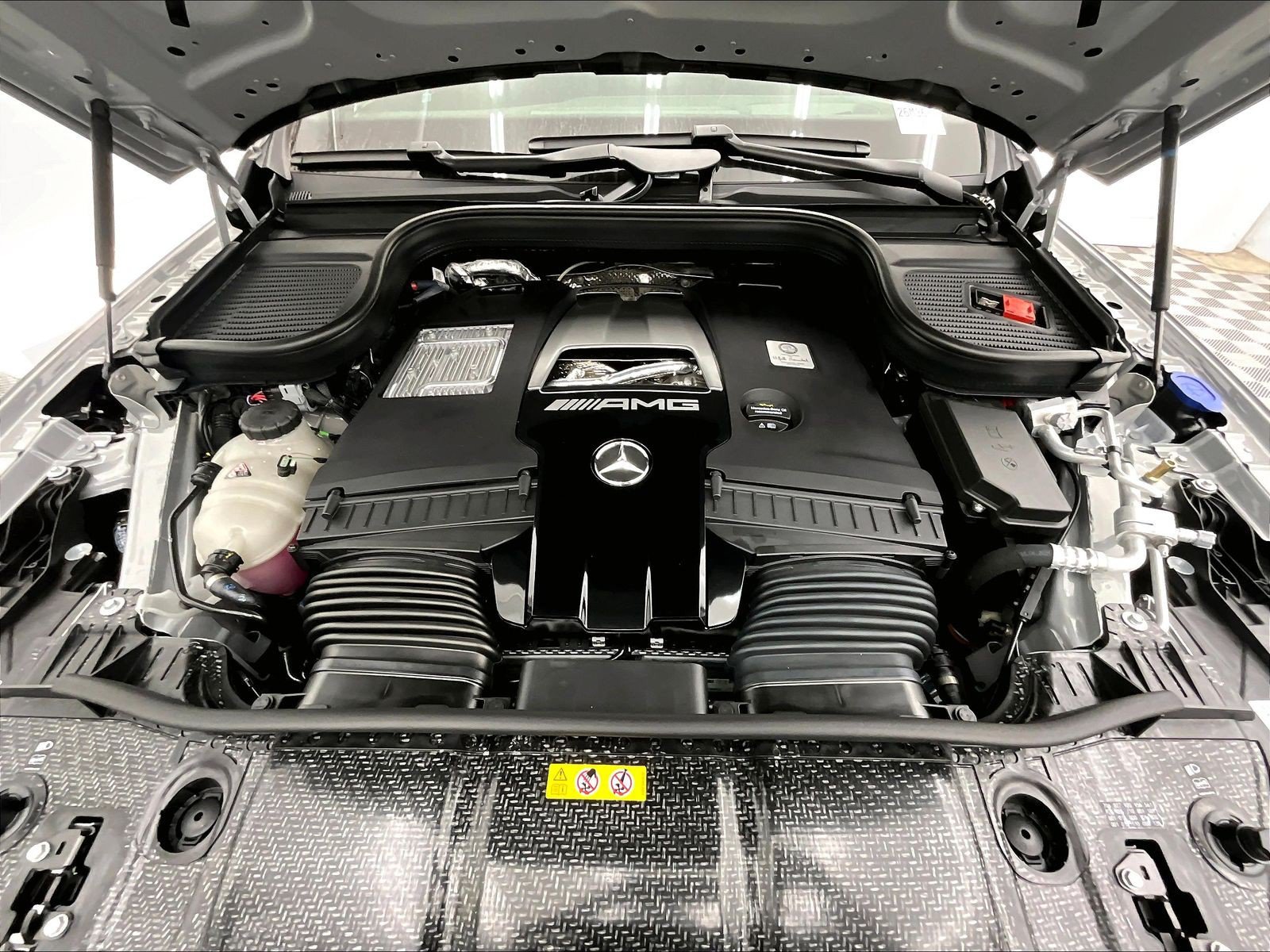 New 2026 Mercedes-Benz GLE 63 AMG S image 9