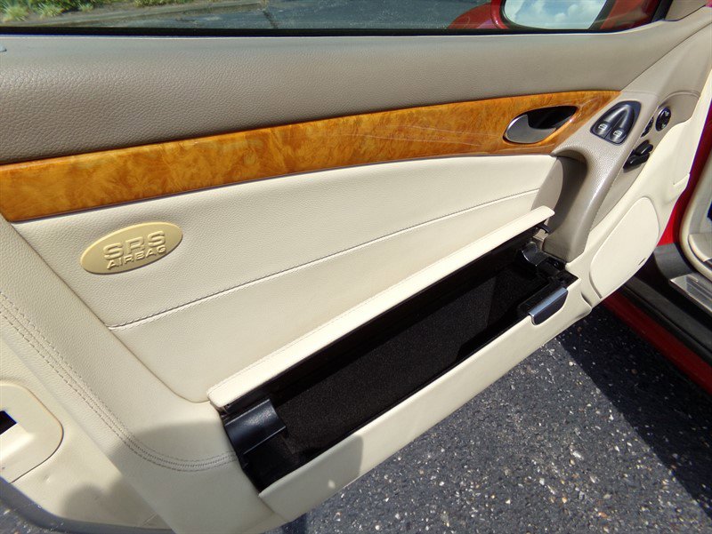 Used 2007 Mercedes-Benz SL 550 image 42