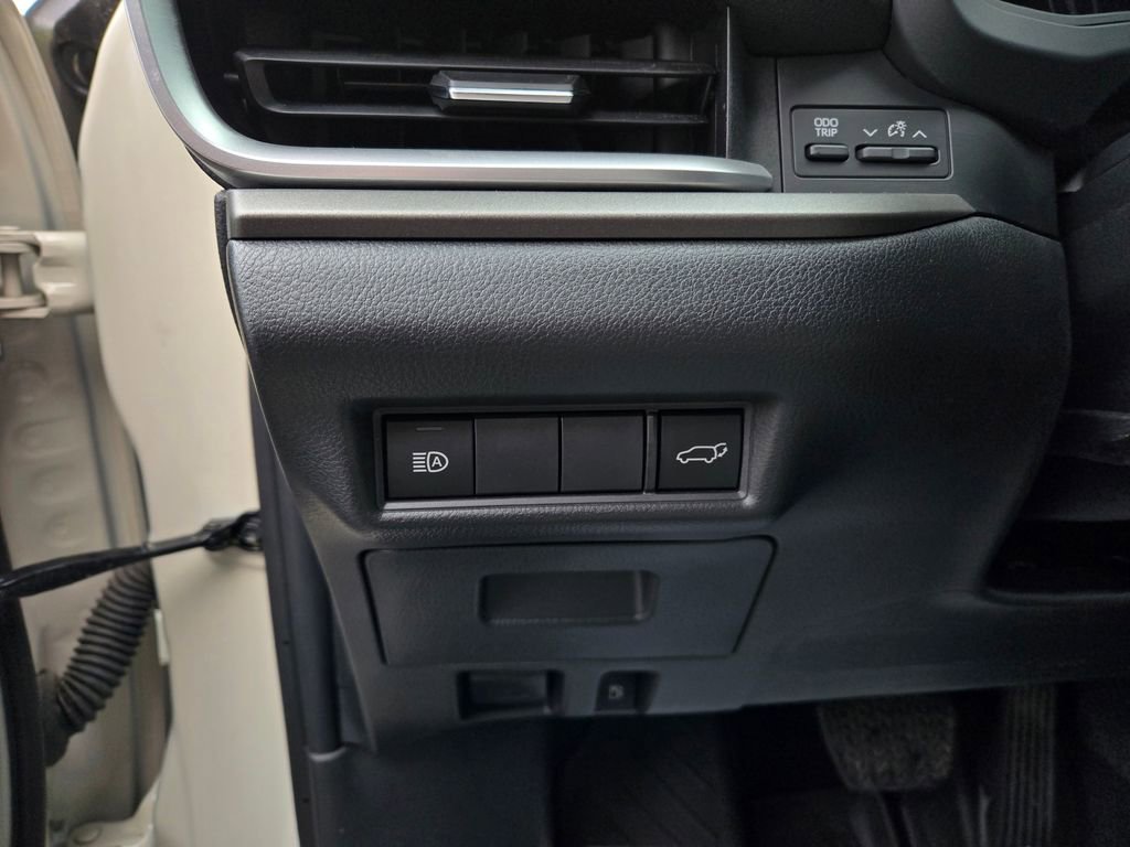 Used 2024 Toyota Grand Highlander XLE image 16