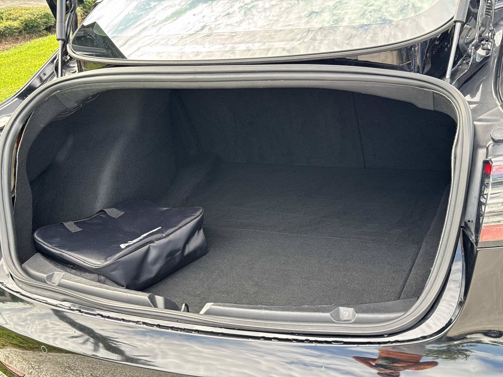 Used 2019 Tesla Model 3 Standard Range RWD image 25
