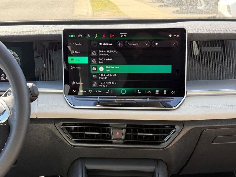 New 2026 Volkswagen Tiguan SE AWD/4WD image 7