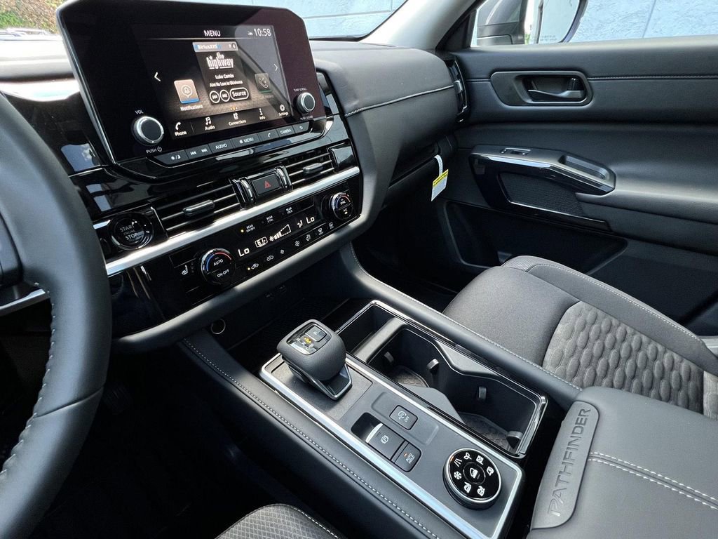 New 2025 Nissan Pathfinder SV w/ SV Premium Package image 21