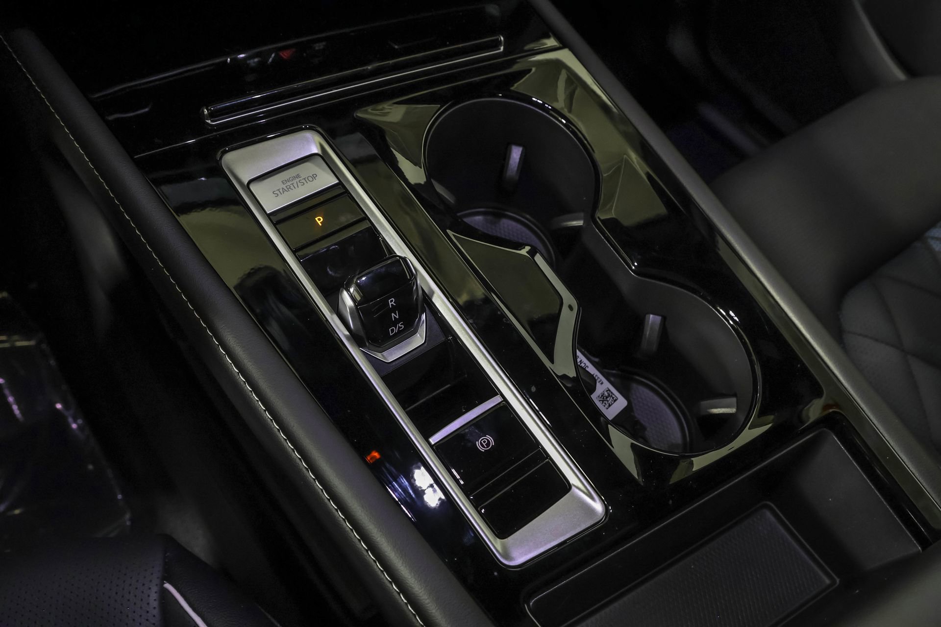 New 2026 Volkswagen Atlas Cross Sport SEL Premium R-Line image 31