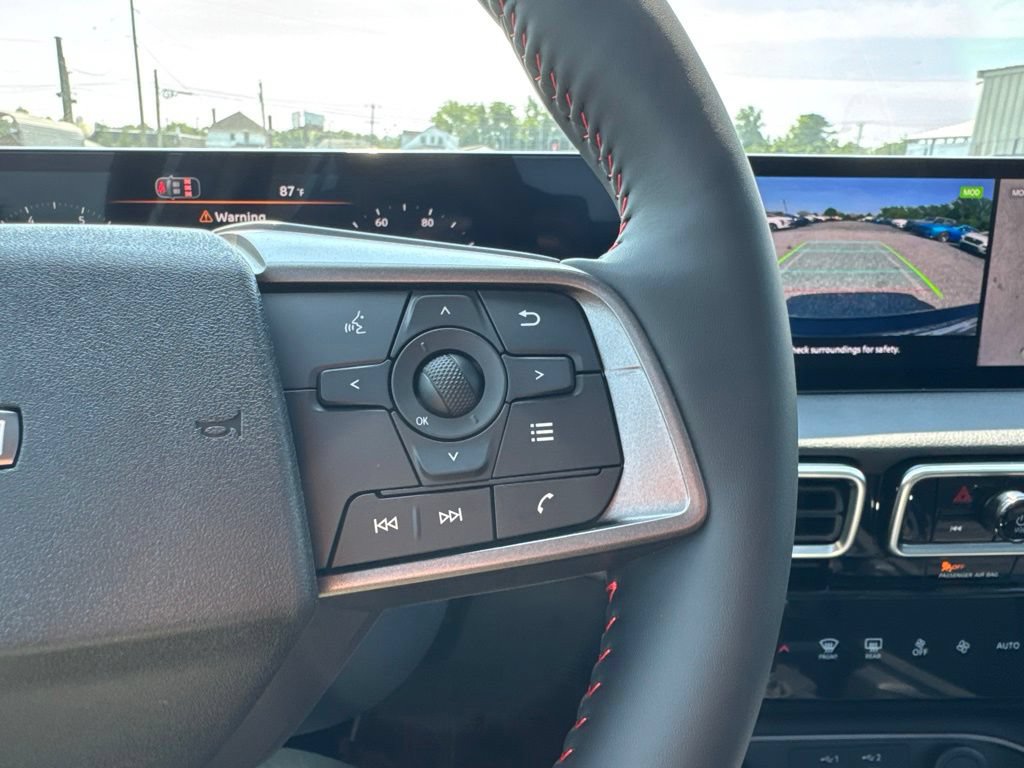 New 2026 Nissan Sentra SR w/ SR Premium Package FWD image 18