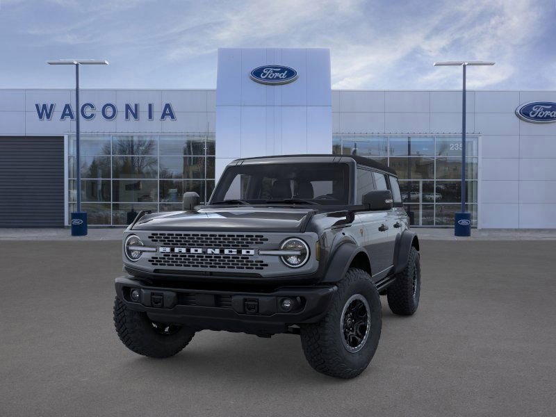 New 2025 Ford Bronco Badlands image 2