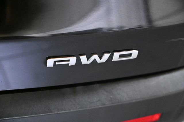 Used 2023 GMC Acadia SLT image 12