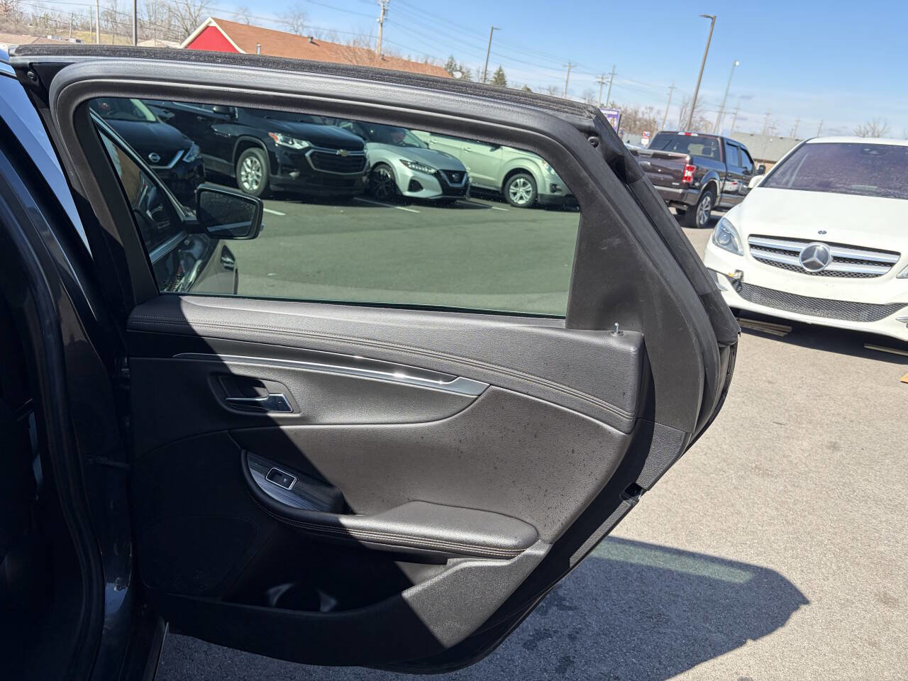 Used 2019 Chevrolet Impala LT image 17