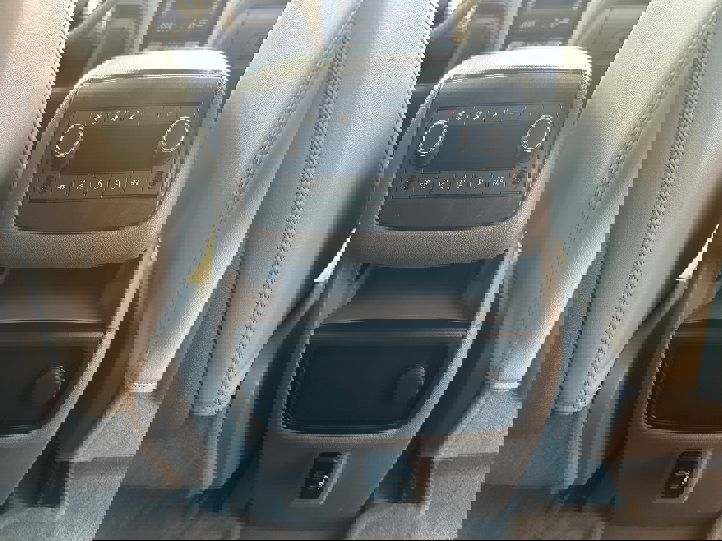 Used 2017 Chevrolet Traverse Premier image 15