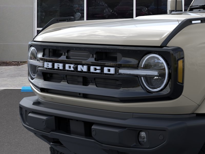 New 2025 Ford Bronco Outer Banks image 19