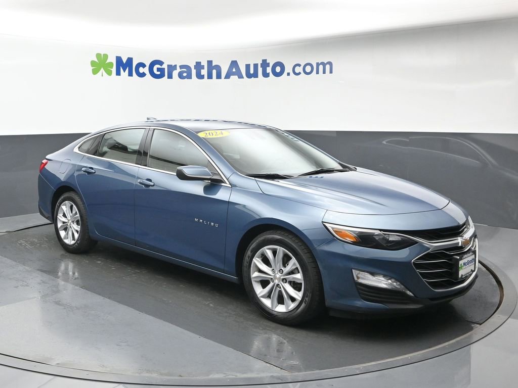 Used 2024 Chevrolet Malibu LT image 2