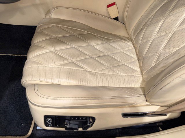 Used 2015 Bentley Flying Spur W12 image 56