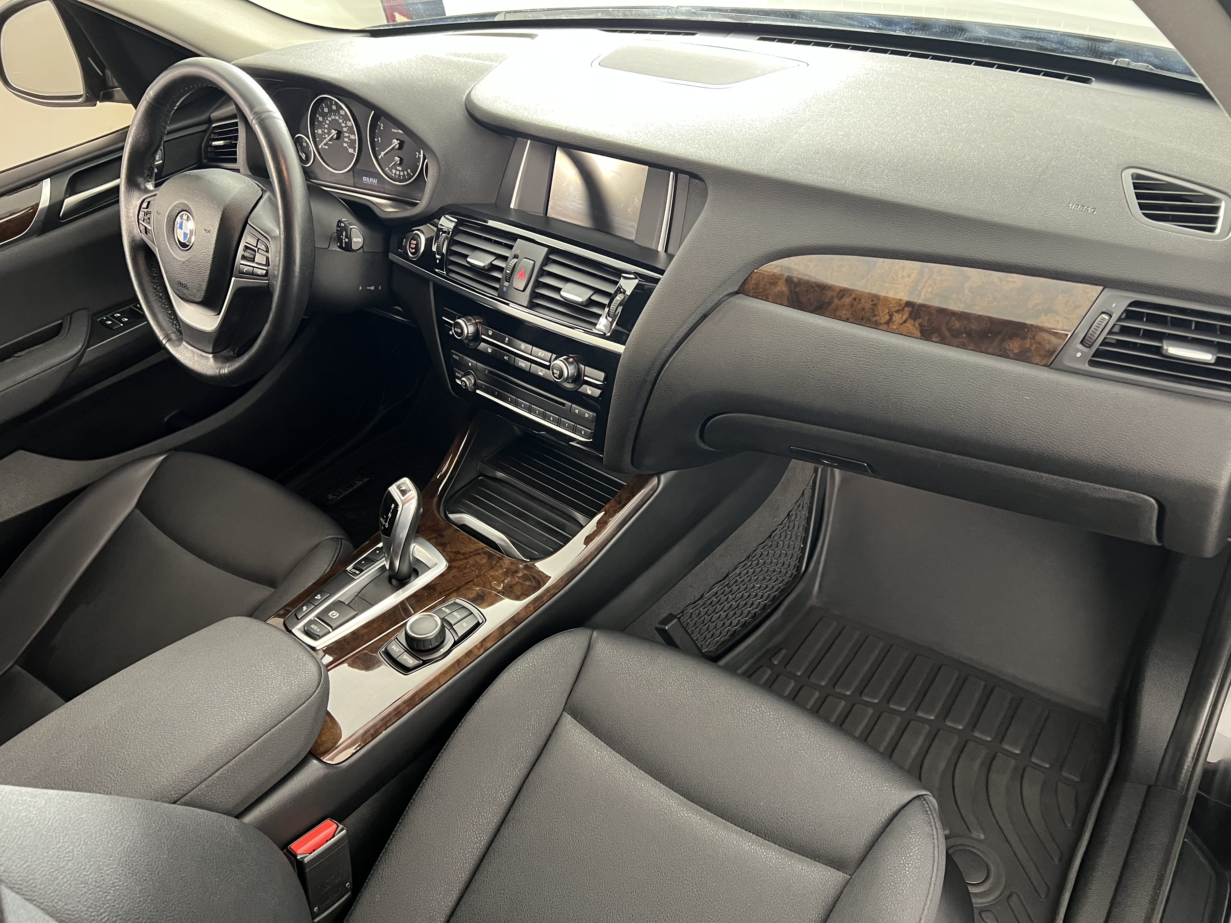 Used 2016 BMW X3 xDrive28i AWD/4WD image 26