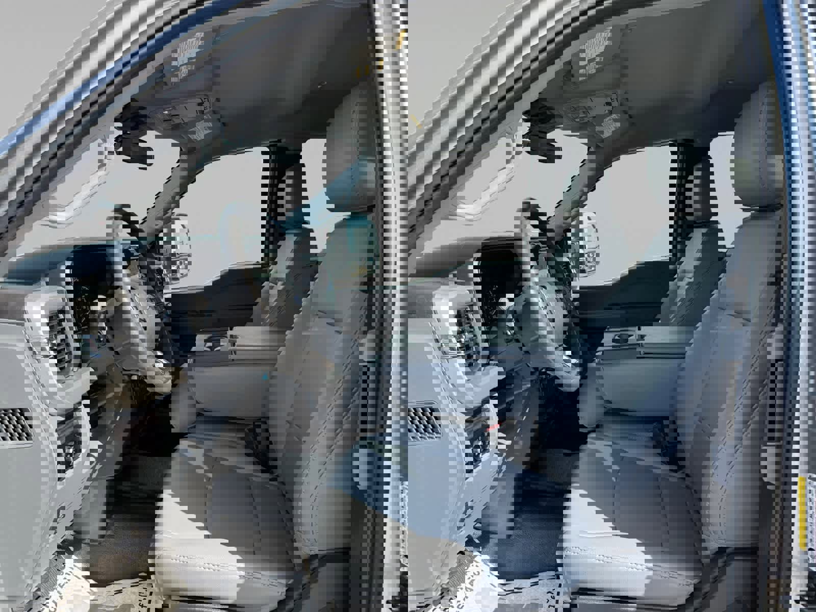 New 2024 Ford F350 XL w/ 360-Degree Camera Package image 9