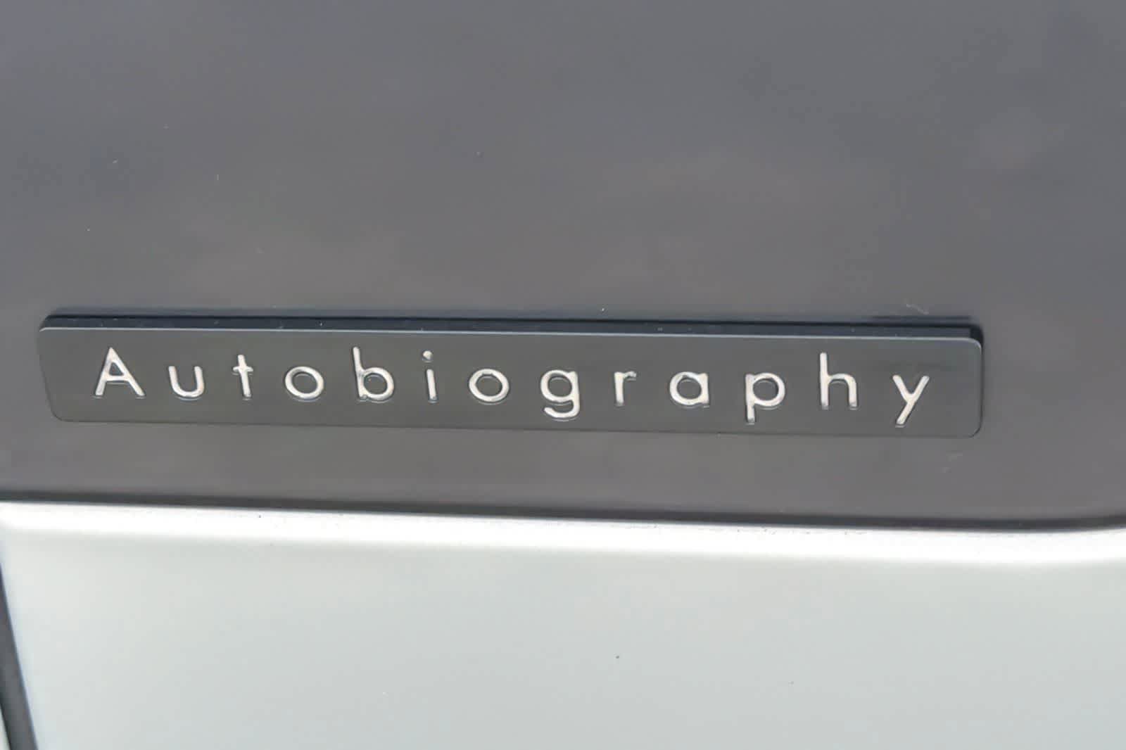 Used 2025 Land Rover Range Rover Autobiography AWD/4WD image 28