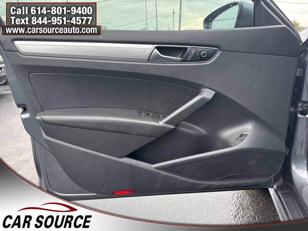 Used 2017 Volkswagen Passat 1.8T S image 17