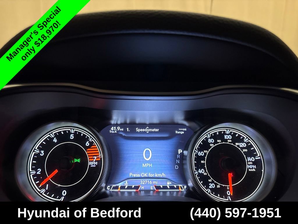 Used 2019 Jeep Cherokee Limited FWD image 17