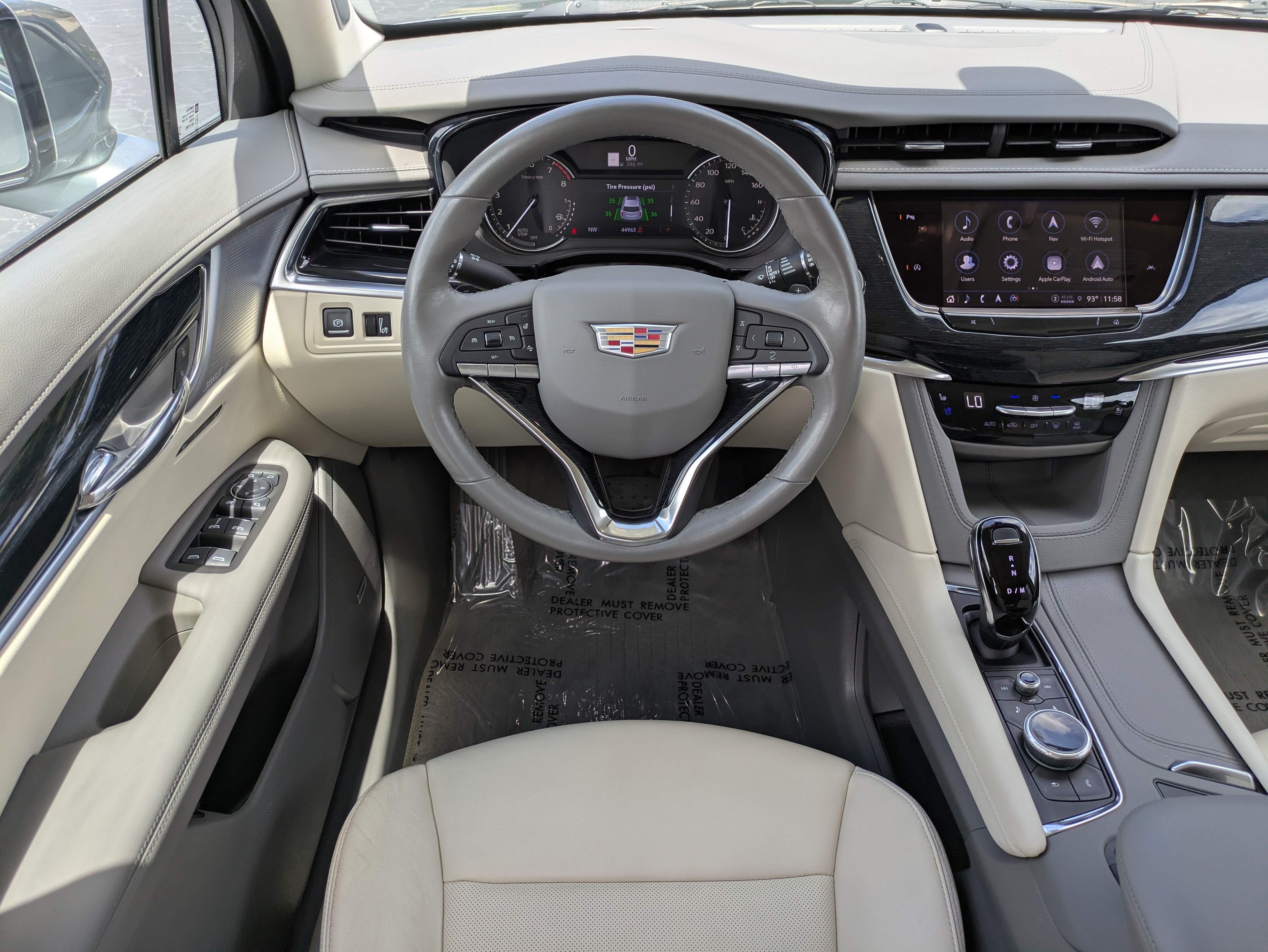 Certified 2024 Cadillac XT6 Premium Luxury FWD image 15