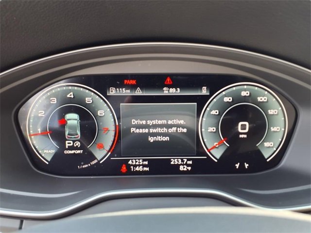 Certified 2025 Audi Q5 2.0T Premium w/ Convenience Plus Package image 21