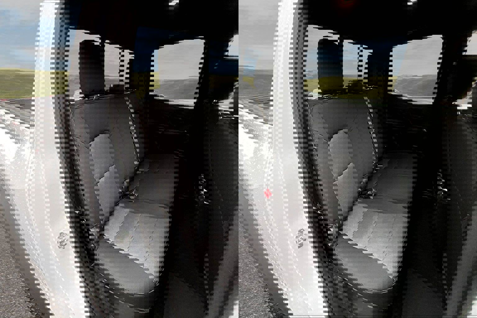 Used 2024 Chevrolet Colorado Trail Boss w/ Technology Package image 17