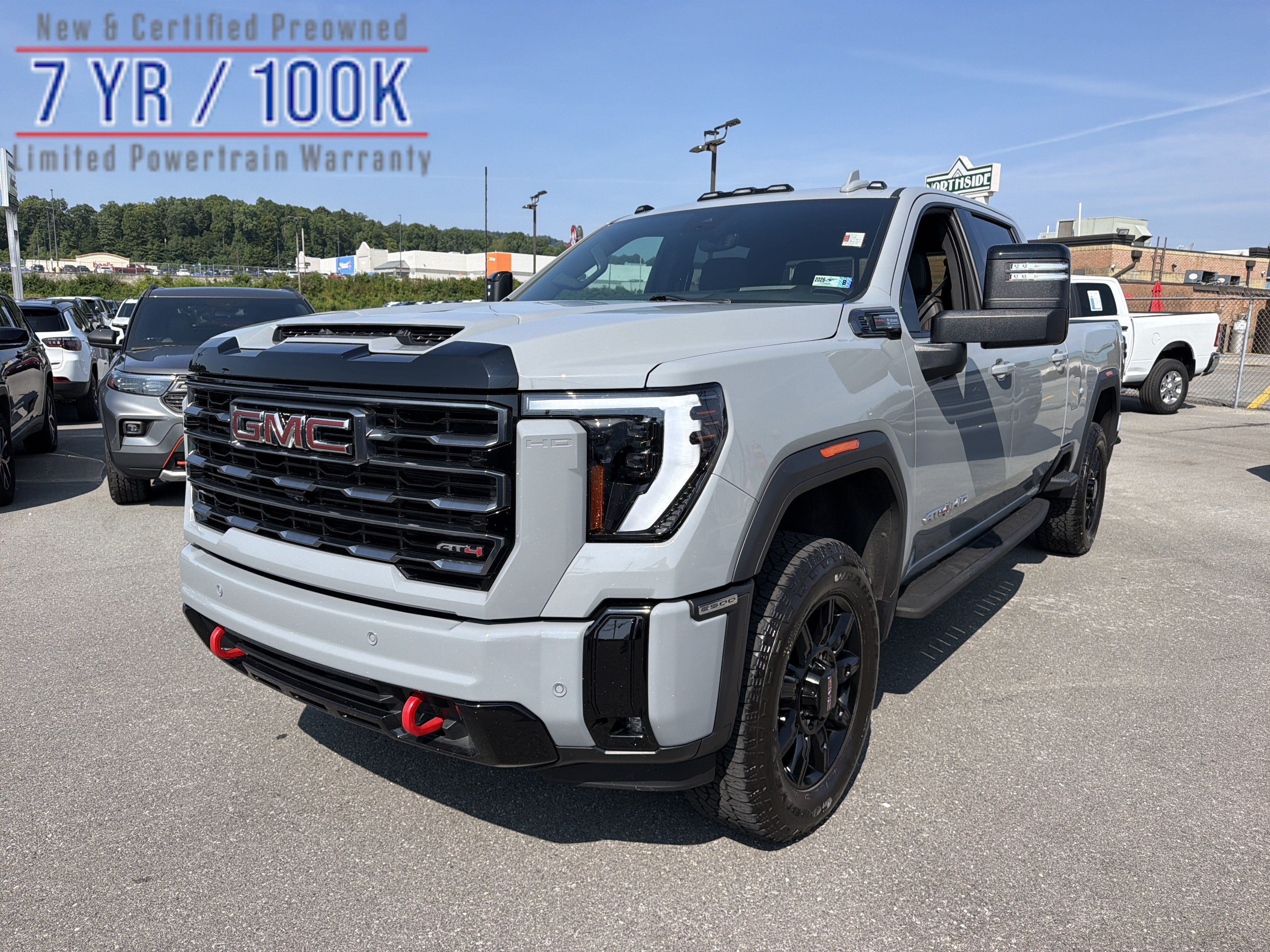 Used 2025 GMC Sierra 2500 AT4 w/ AT4 Premium Plus Package AWD/4WD image 1