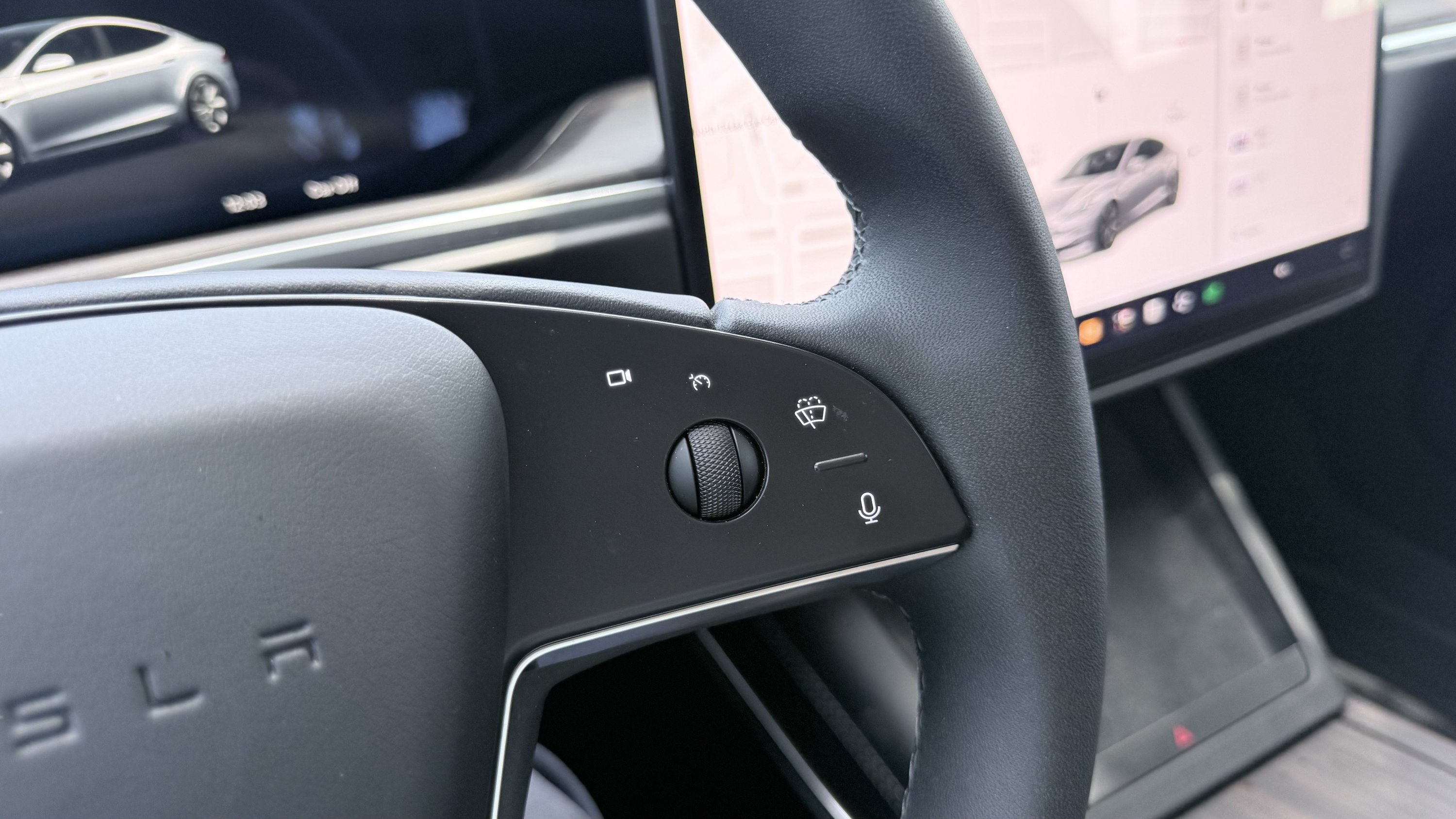 Used 2025 Tesla Model S AWD/4WD image 64