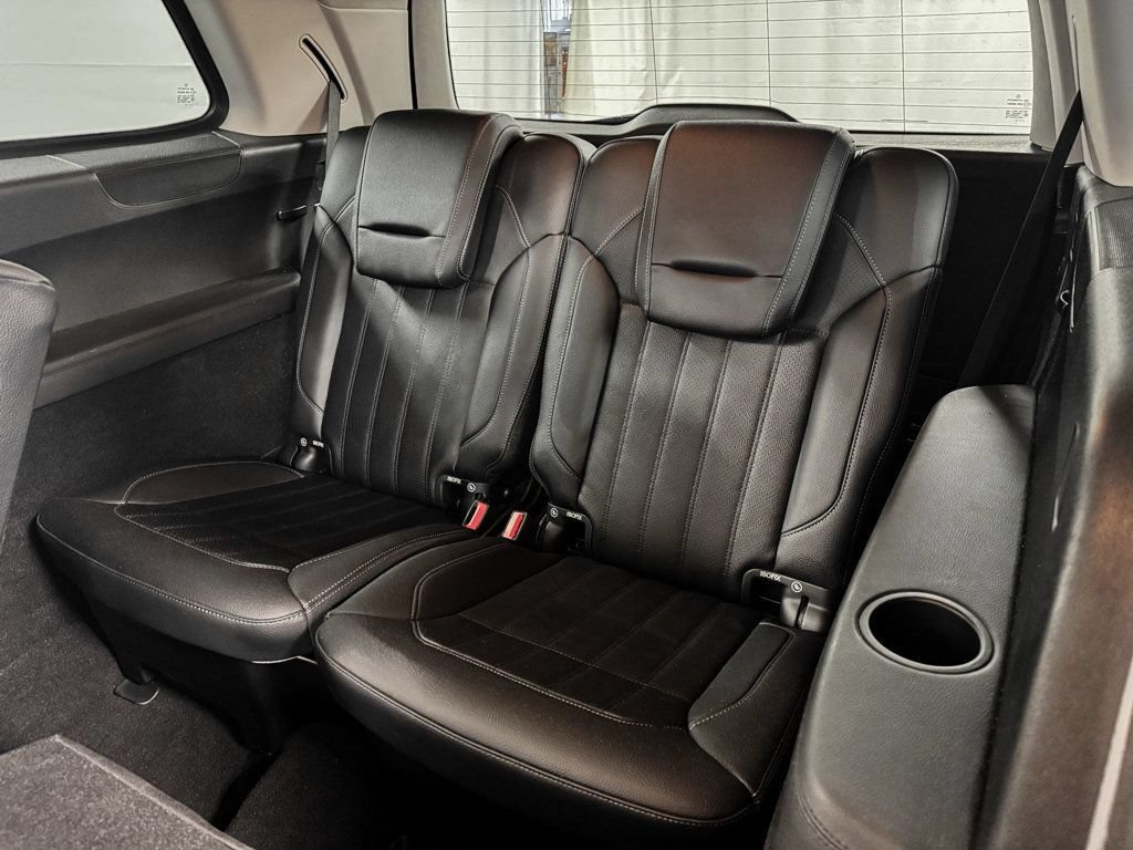 Used 2017 Mercedes-Benz GLS 450 4MATIC image 11