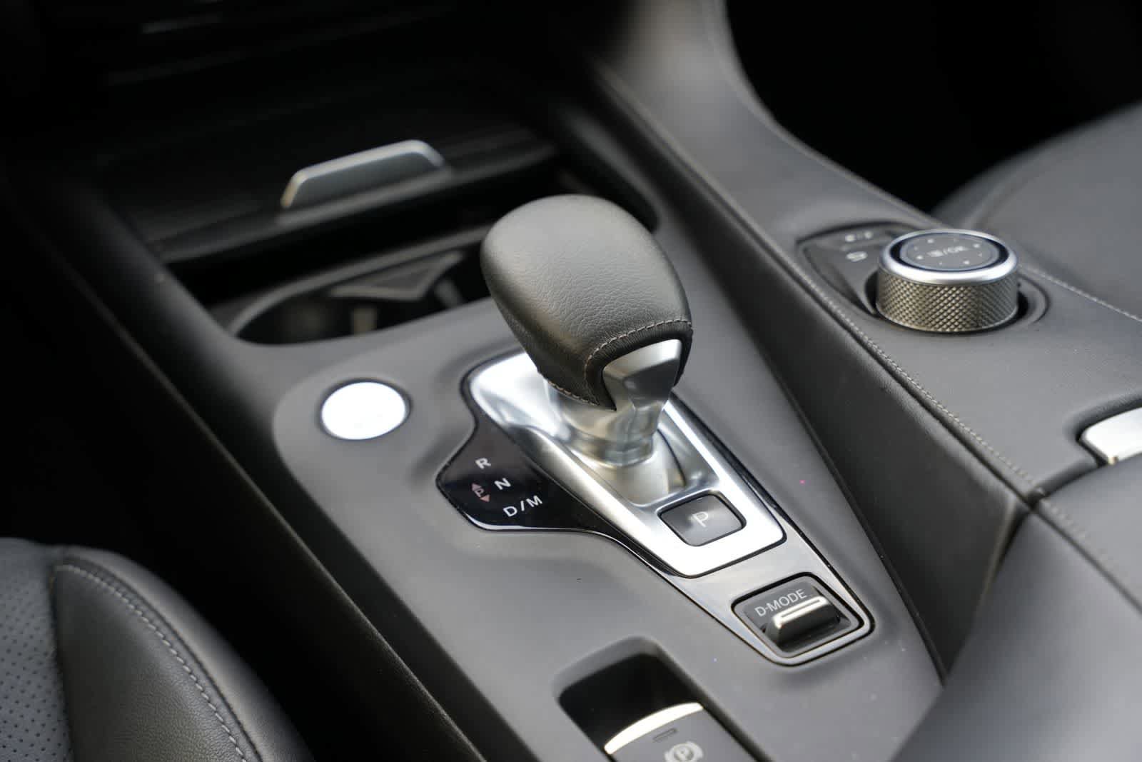 Used 2022 INFINITI QX50 Luxe FWD image 14