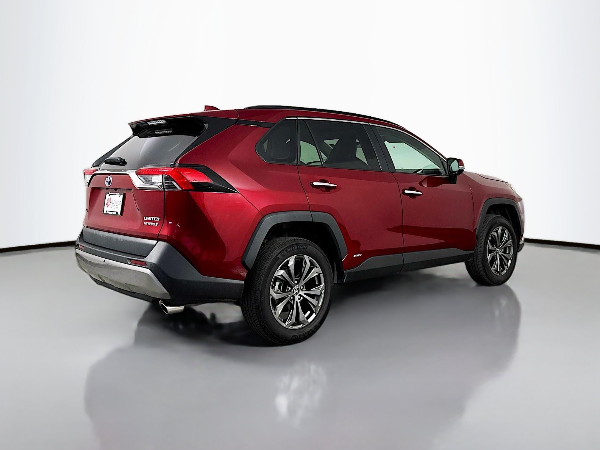 Certified 2022 Toyota RAV4 Limited AWD/4WD image 7