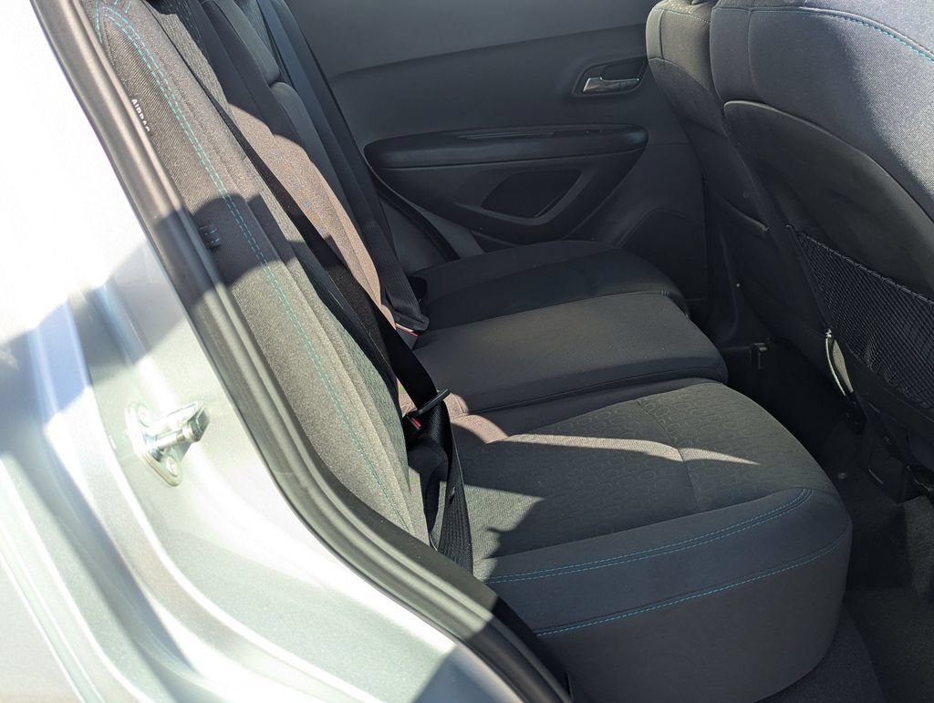 Used 2016 Chevrolet Trax LS FWD image 23