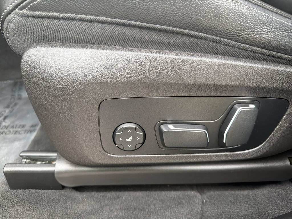 Used 2024 BMW X3 xDrive30i w/ Premium Package AWD/4WD image 14